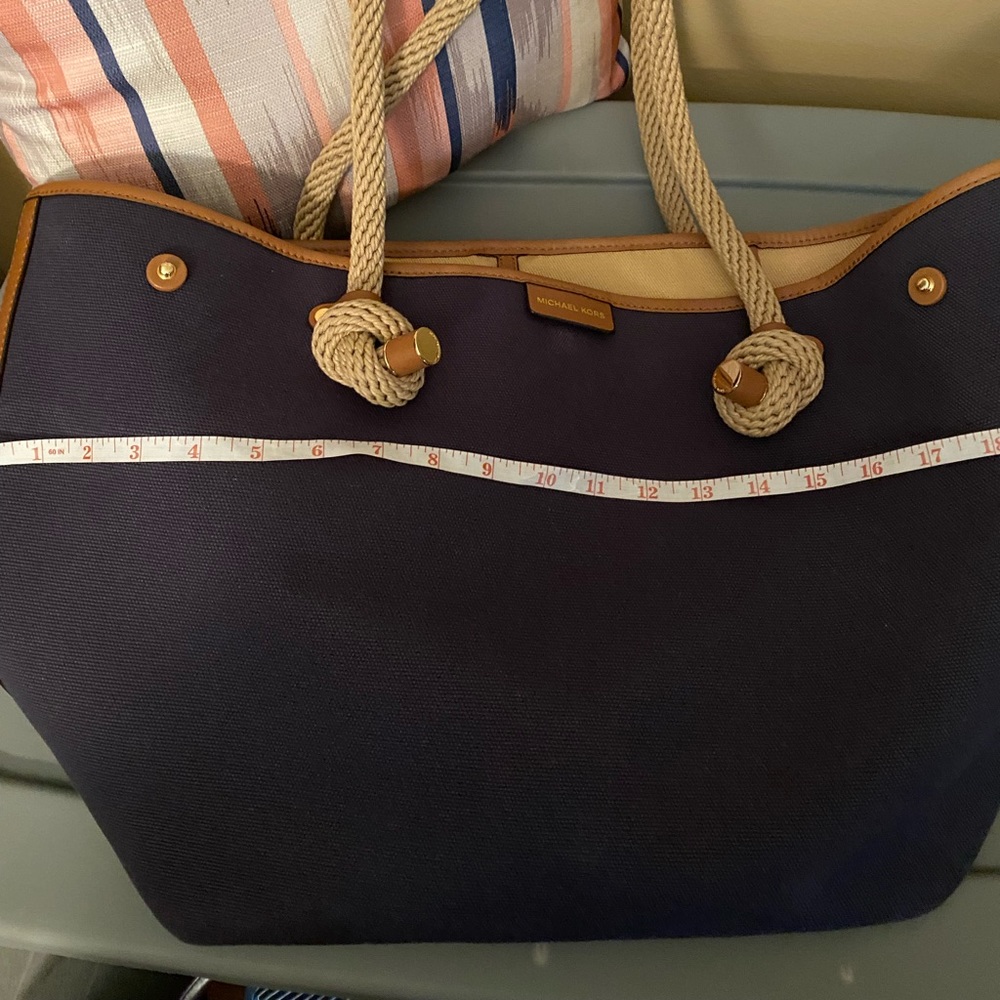 Michael Kors beach bag